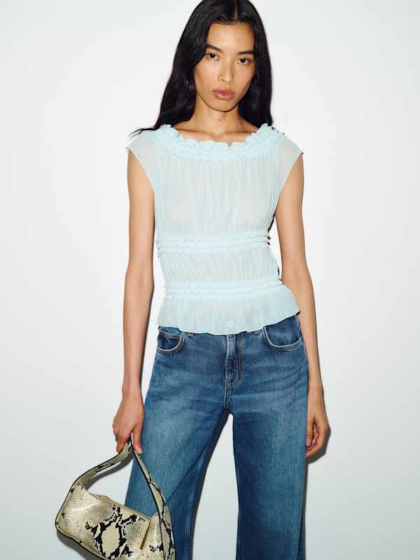 Laken Knit Top - Light Blue