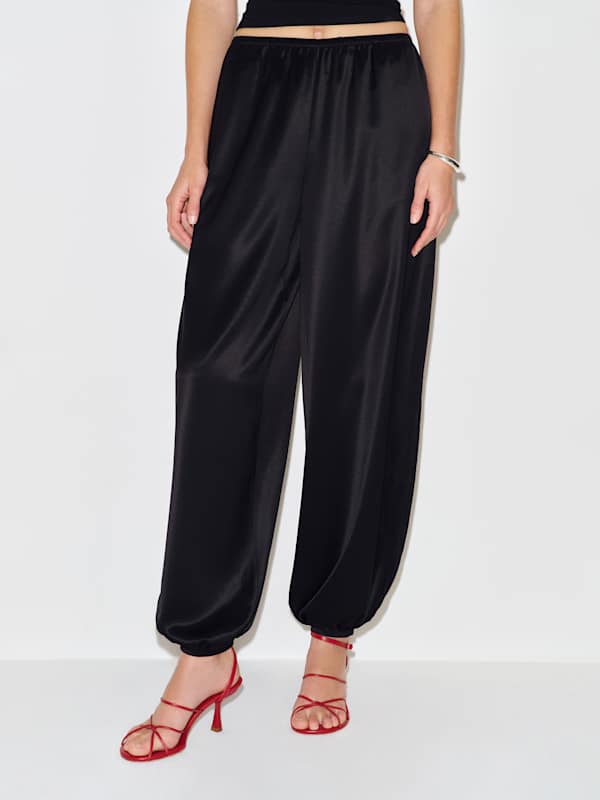 Aven Satin Pant - Black