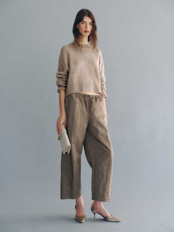 Elara Pant - Shitake