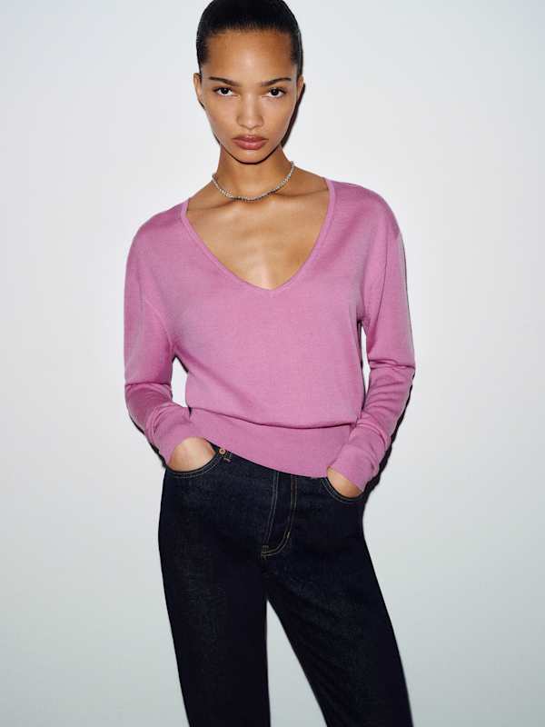 Micah V-Neck Sweater Top - Narcissus