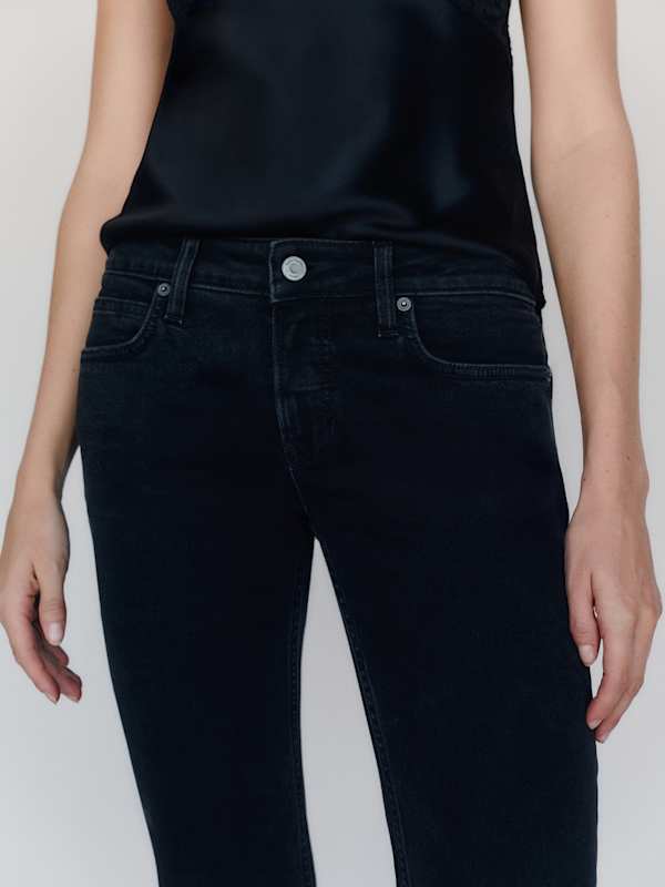 Noah Super Stretch Low Rise Bootcut Jeans - Volta