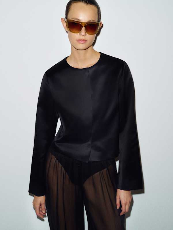 Stella Cropped Satin Jacket - Black