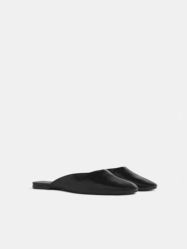 Inez Flat Mule - Black Eel