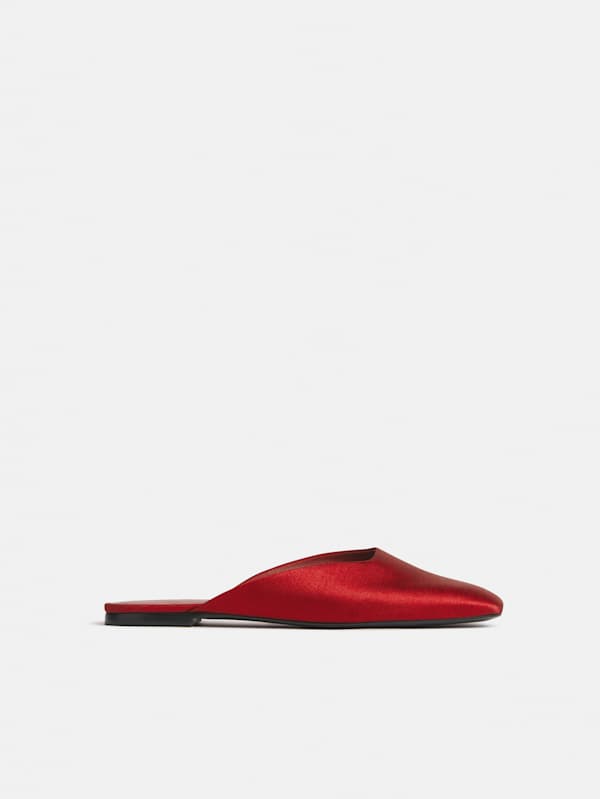 Inez Flat Mule - Red Textile
