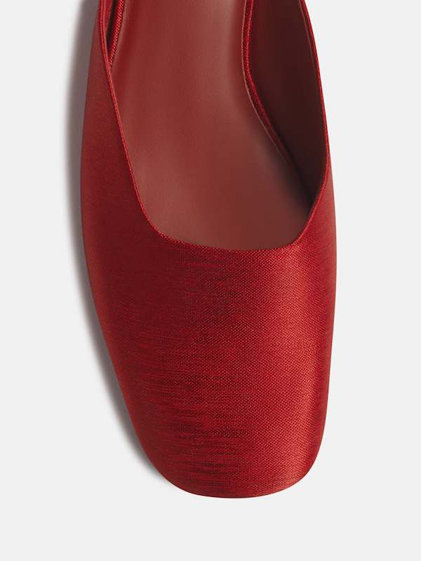 Inez Flat Mule - Red Textile
