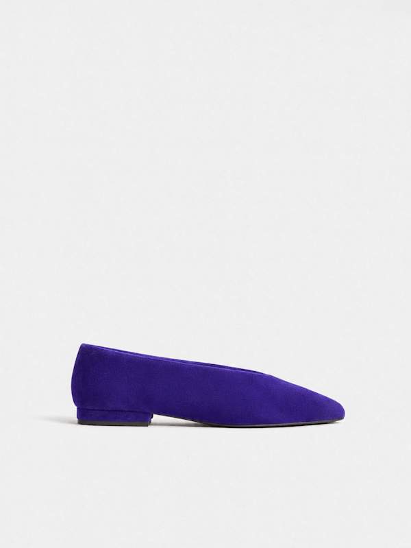 Calista Flat - Regal Velvet