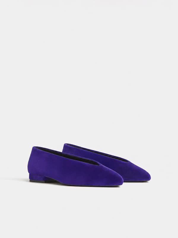 Calista Flat - Regal Velvet