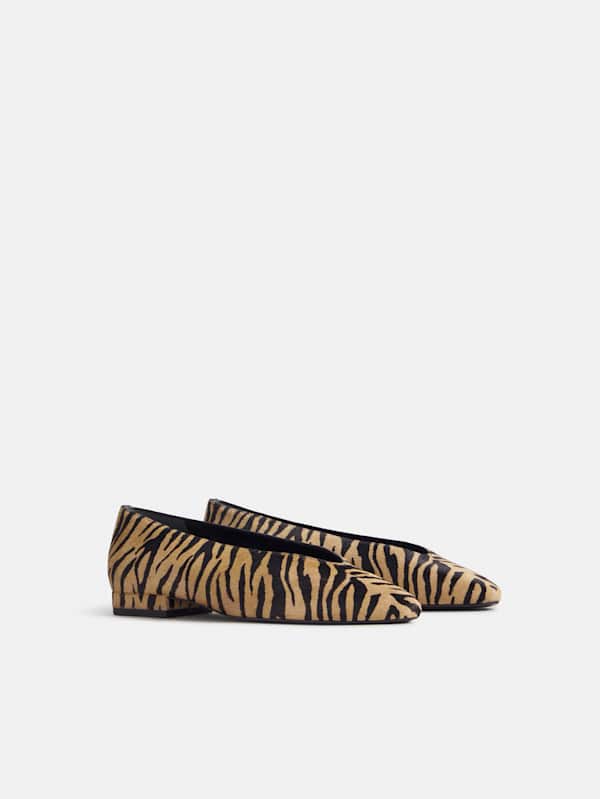 Calista Flat - Warm Tiger Haircalf