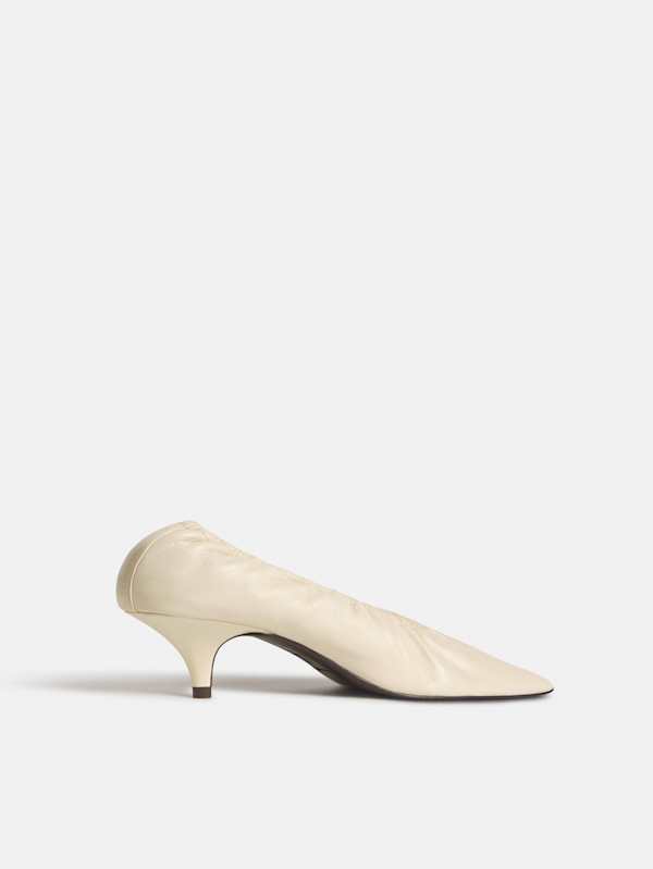 Calista Scrunch Heel - Almond Leather