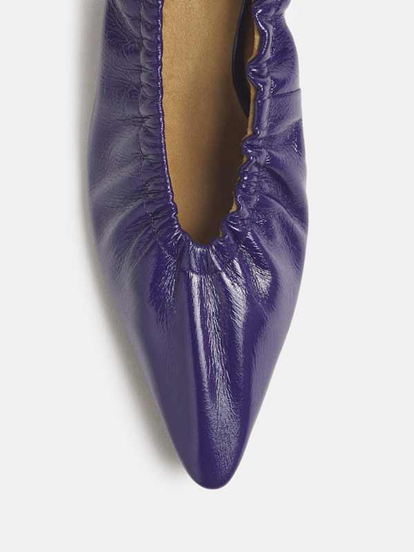 Calista Scrunch Heel - Regal Napplak