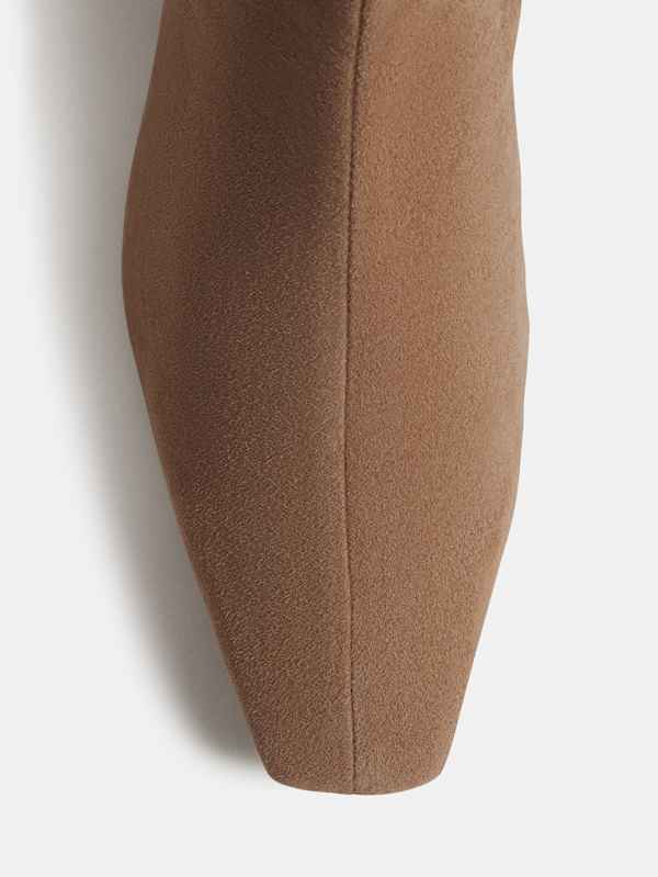 Remy Flat Ankle Boot - Farro Suede