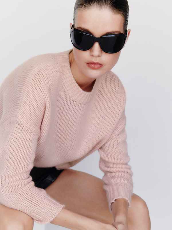 Cleo Cashmere Cropped Crew - Cherry Blossom