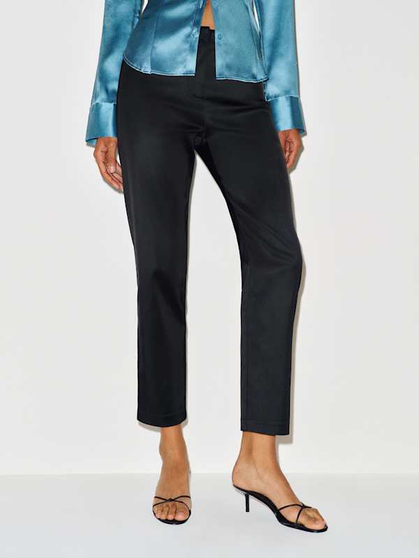 Hadley Mid Rise Satin Pant - Black