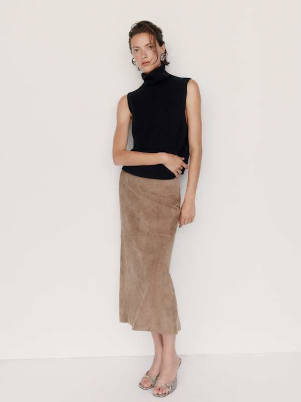 Flora Cashmere Sleeveless Turtleneck - Black