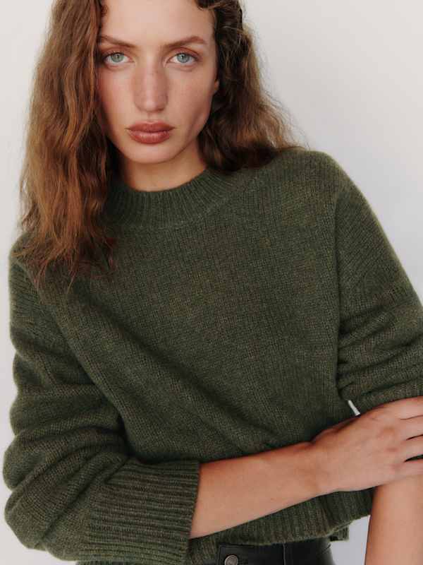 Remy Regenerative Wool Crew - Thyme