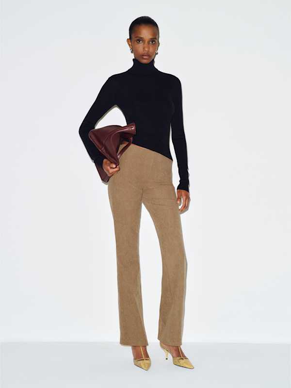 Hartley Low Rise Baby Bootcut Pant - Claystone