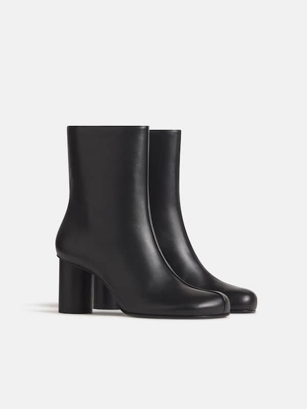 Phadra Ankle Boot - Black Leather