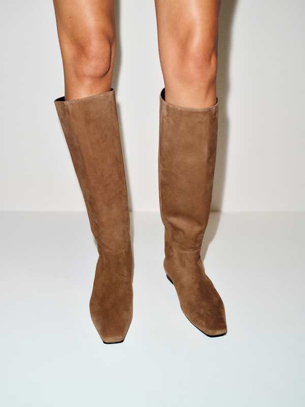 Remy Flat Knee Boot - Farro Suede