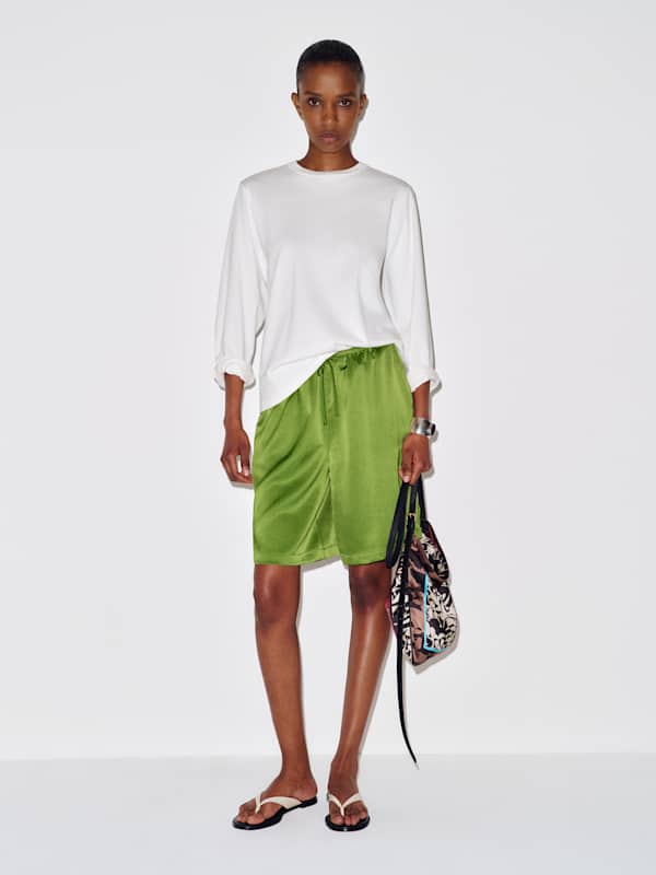 Sandy Satin Short - Saguaro