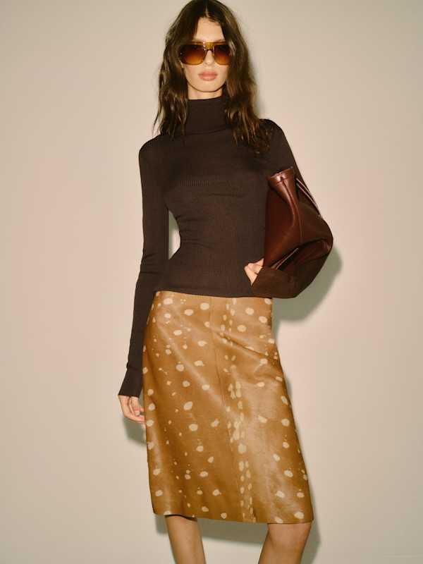 Ophelia Tissue Cashmere Turtleneck - Mole