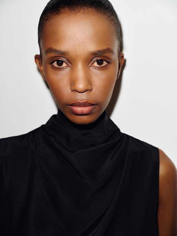 Bobbi Silk Top - Black