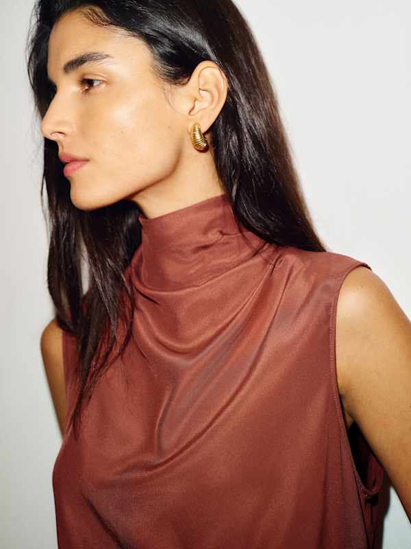 Bobbi Silk Top - Rosewood