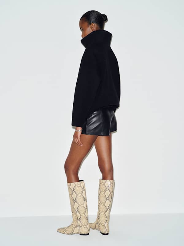 Micha Bomber - Black