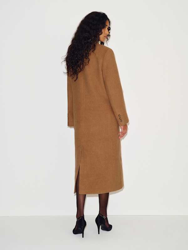 Gentlemen's Coat - Camel