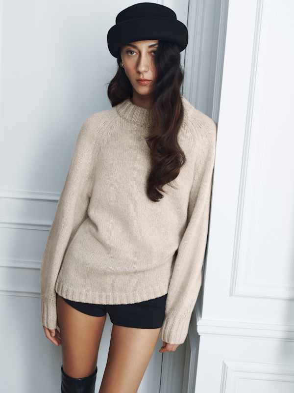 Addison Cashmere Crew Sweater - Alabaster Moulin&eacute;