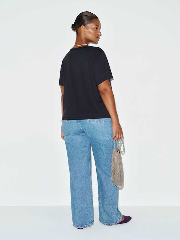 Slogan Tee Es - Too Much