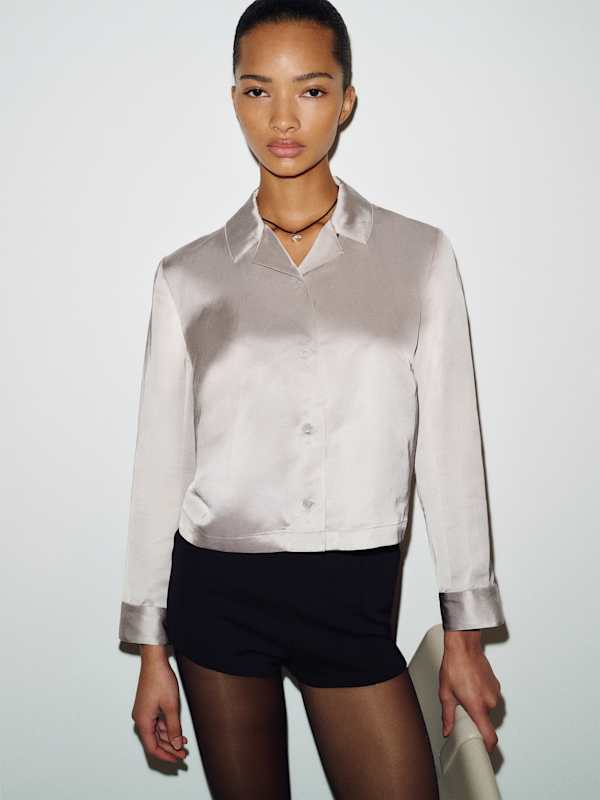 Lacie Cropped Shirt - Light Grey