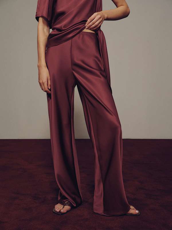 Sonnet Satin Two Piece - Romance