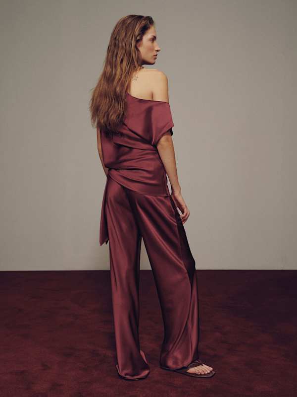 Sonnet Satin Two Piece - Romance