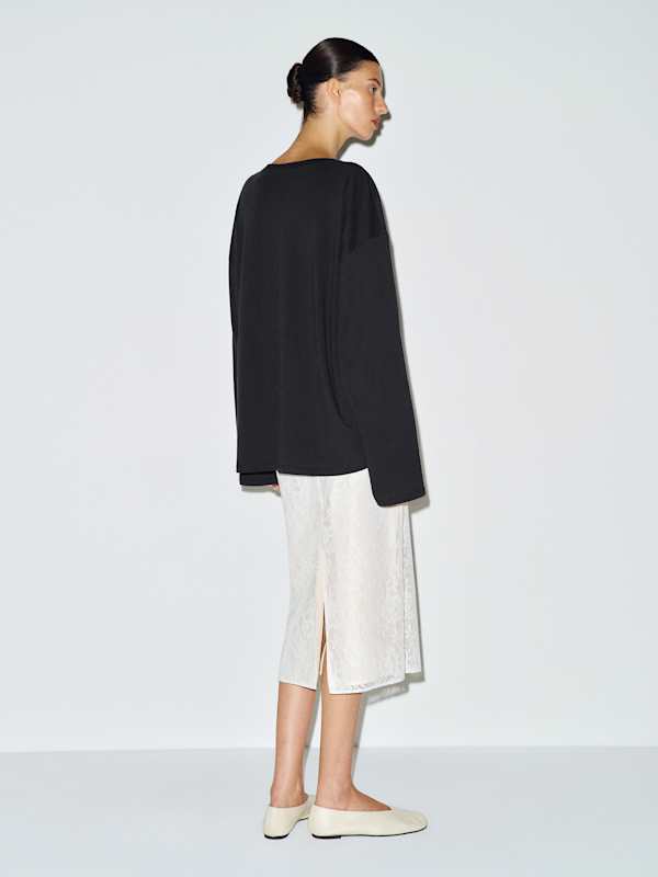 Wren Oversized Long Sleeve Tee - Black