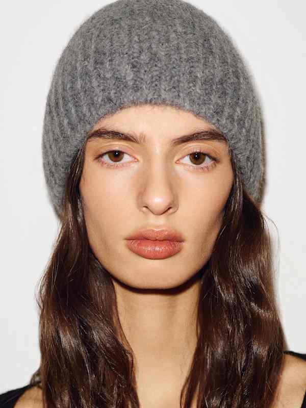 Cady Alpaca Beanie - Thunder