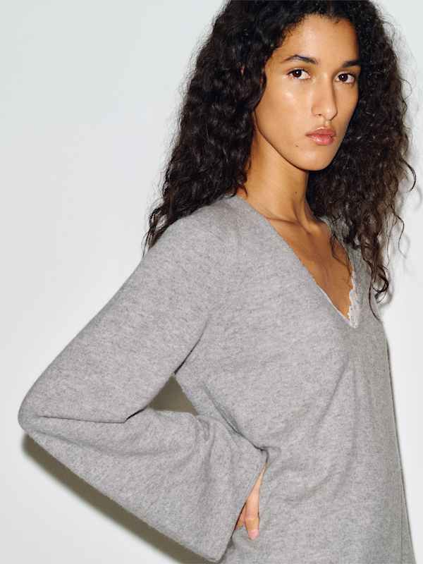 Eliza Scoop Neck Cashmere Sweater - Granite
