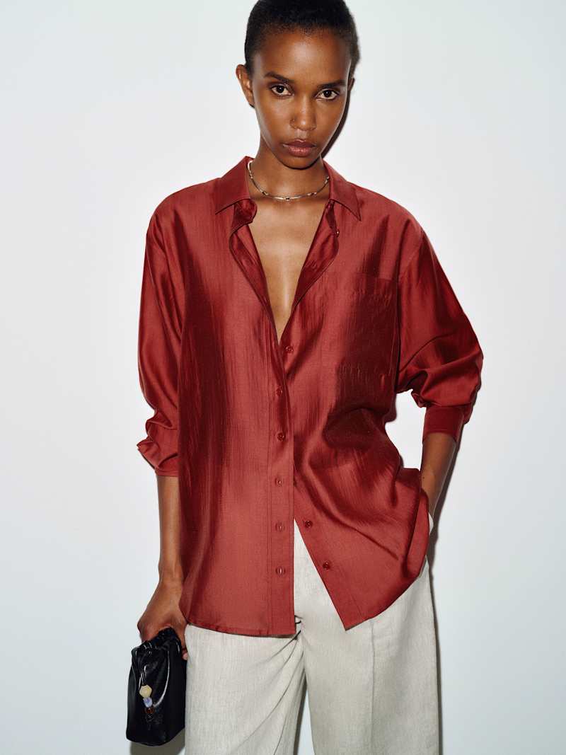 Eli Oversized Shirt Reformation – chemise, coloris Sheer Red – vue 3