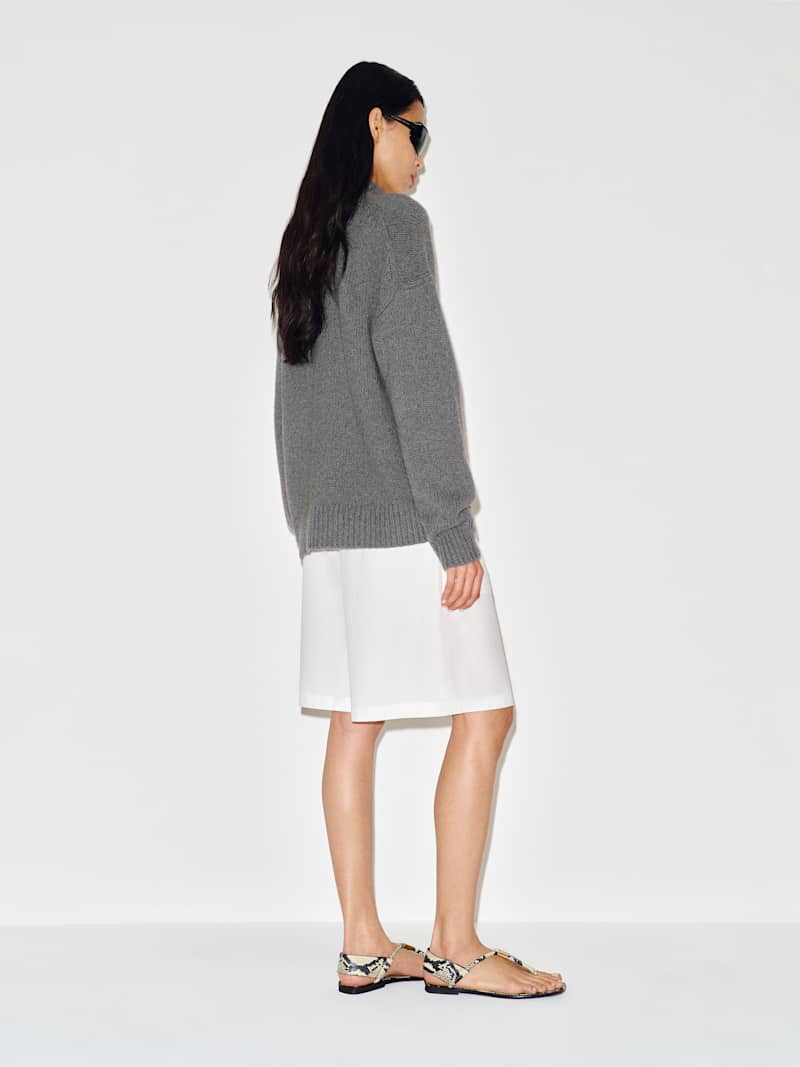 Jonie Cashmere Oversized Scoop Neck Reformation – pull en cachemire, coloris Thunder – vue 4