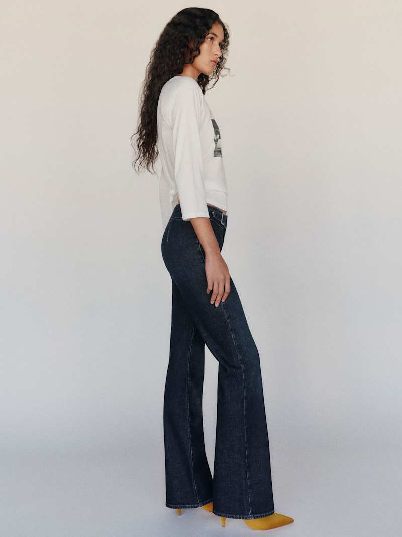 Elly Stretch Low Rise Bootcut Jeans Reformation – jean bootcut taille basse, coloris Ariel – vue 4