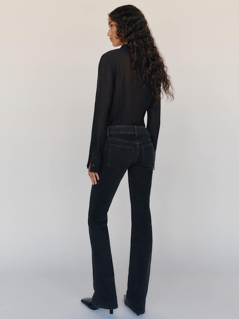 Noah Super Stretch Low Rise Bootcut Jeans Reformation – jean bootcut taille basse, coloris Volta – vue 5