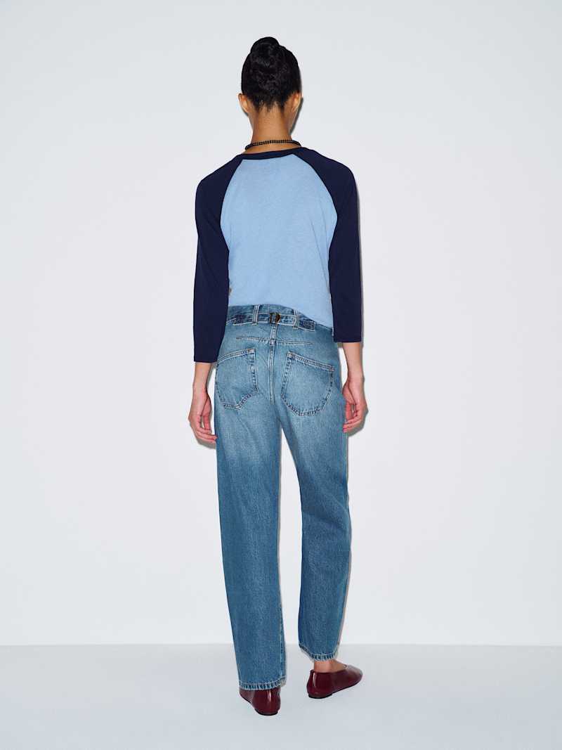 Ethan Low Rise Buckle Back Baggy Jeans Reformation – jean ample taille basse, coloris Salerno – vue 5