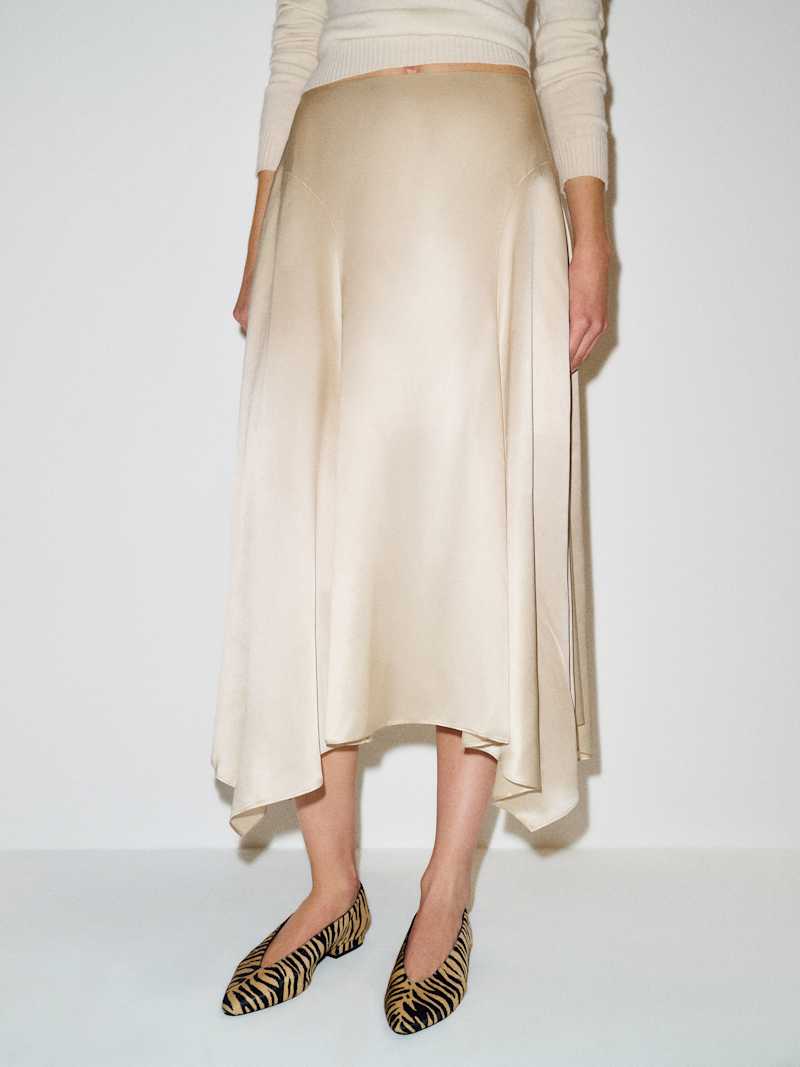 Mccall Silk Skirt Reformation – jupe en soie, coloris Almond – vue 2