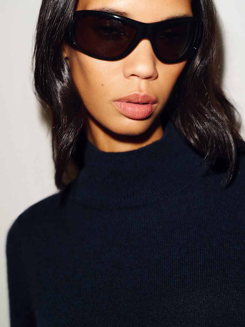 April Cashmere Turtleneck Mini Dress Reformation – mini-robe en cachemire, coloris Navy – vue 3