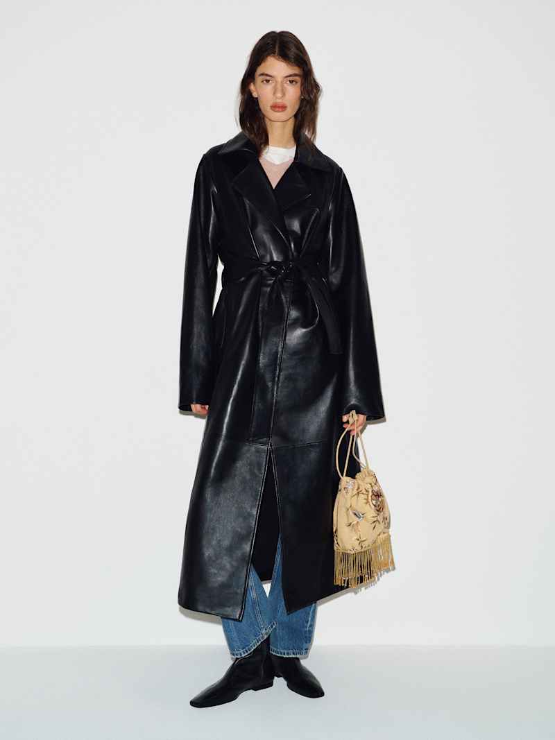 Veda Marlene Trench Coat Reformation – manteau, coloris Black High Shine – vue 3