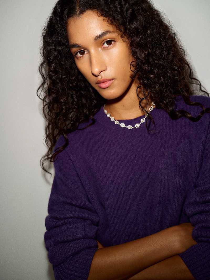 Hug Sweater Reformation – pull, coloris Purple – vue 3
