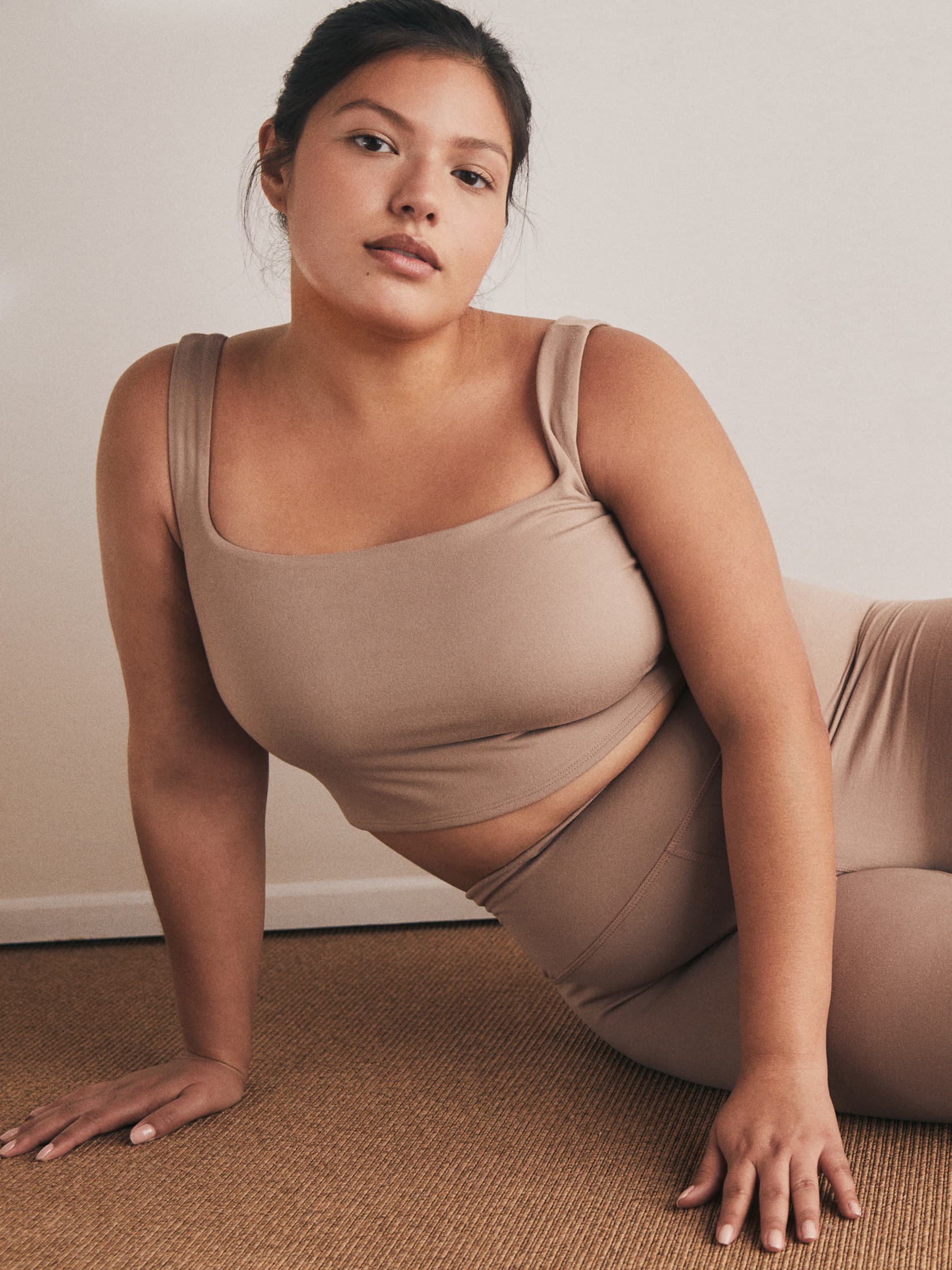 Clay Ivy Ecostretch Cropped Tank Es