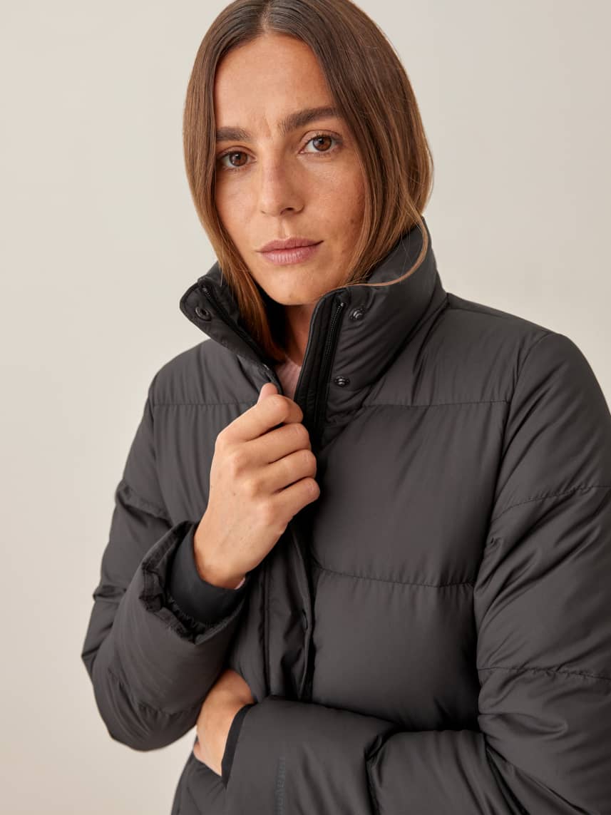 Silent jacket clearance