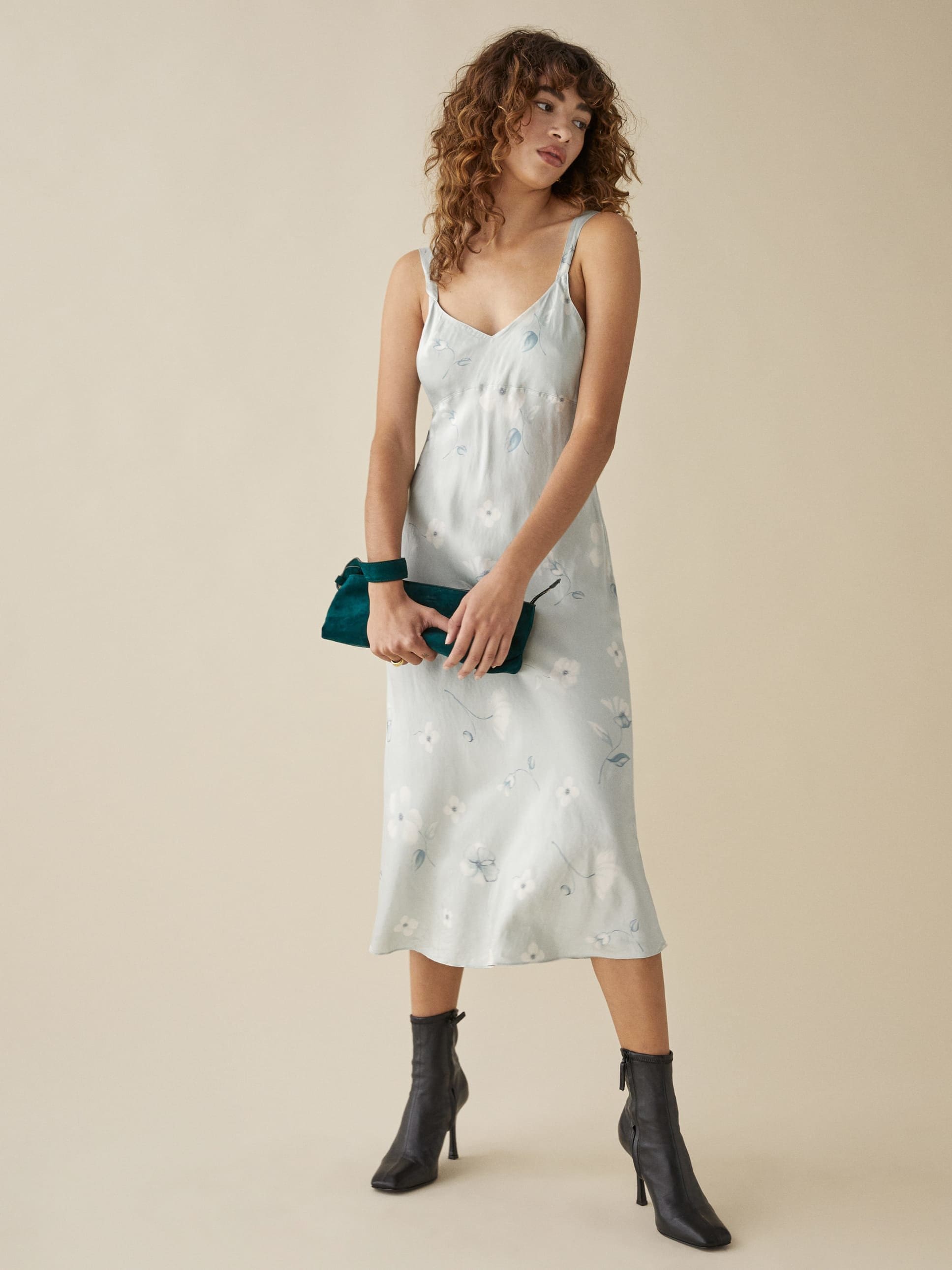 2020 LOW Didn’t launch resale shop

We had hoped to open our first Ref resale shop in March. We still think it was a good idea, just bad timing. So hopefully we can pick that back up when it’s safe to do so. 