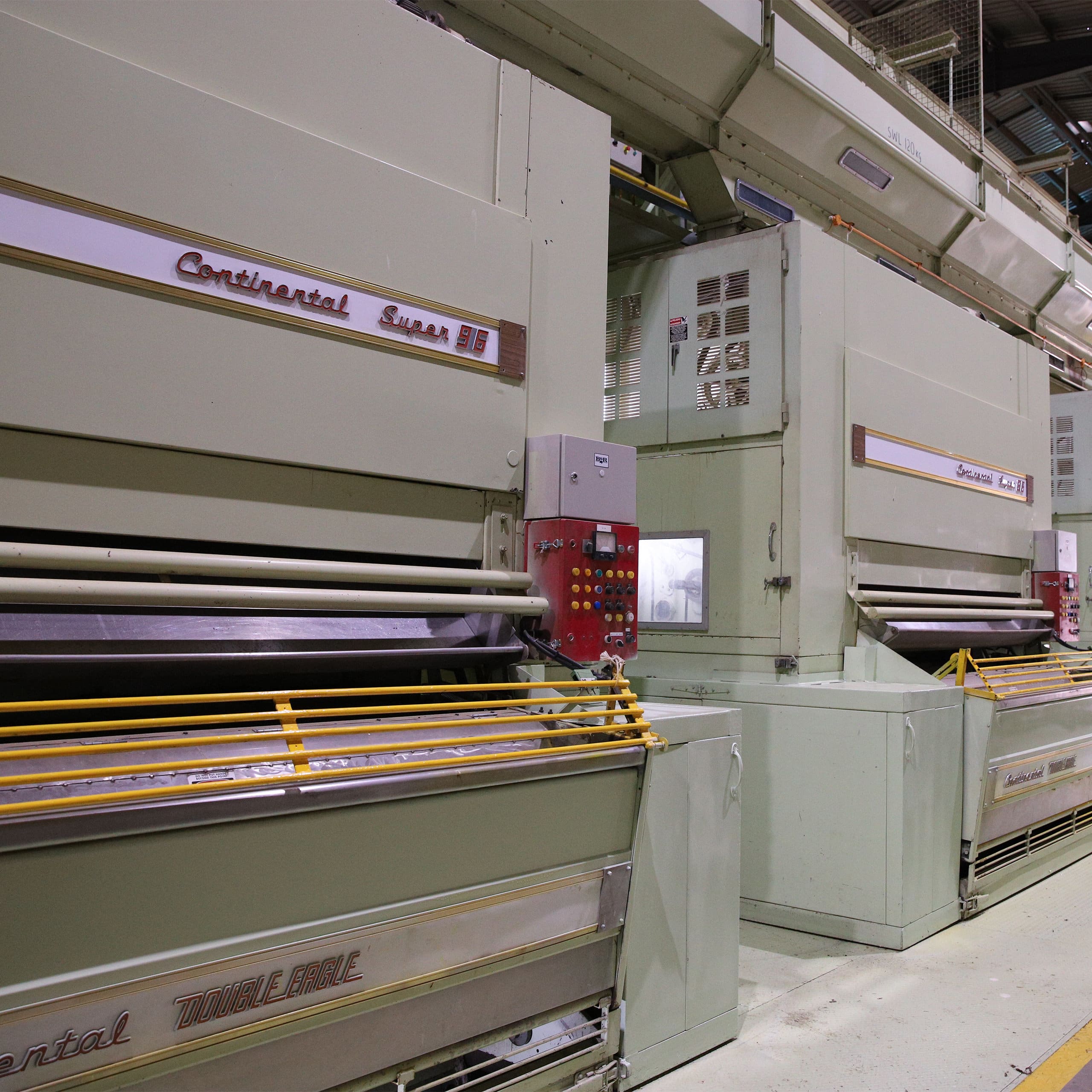 2.The high tech pigment is added to the raw cotton during cleaning, also known as ginning.