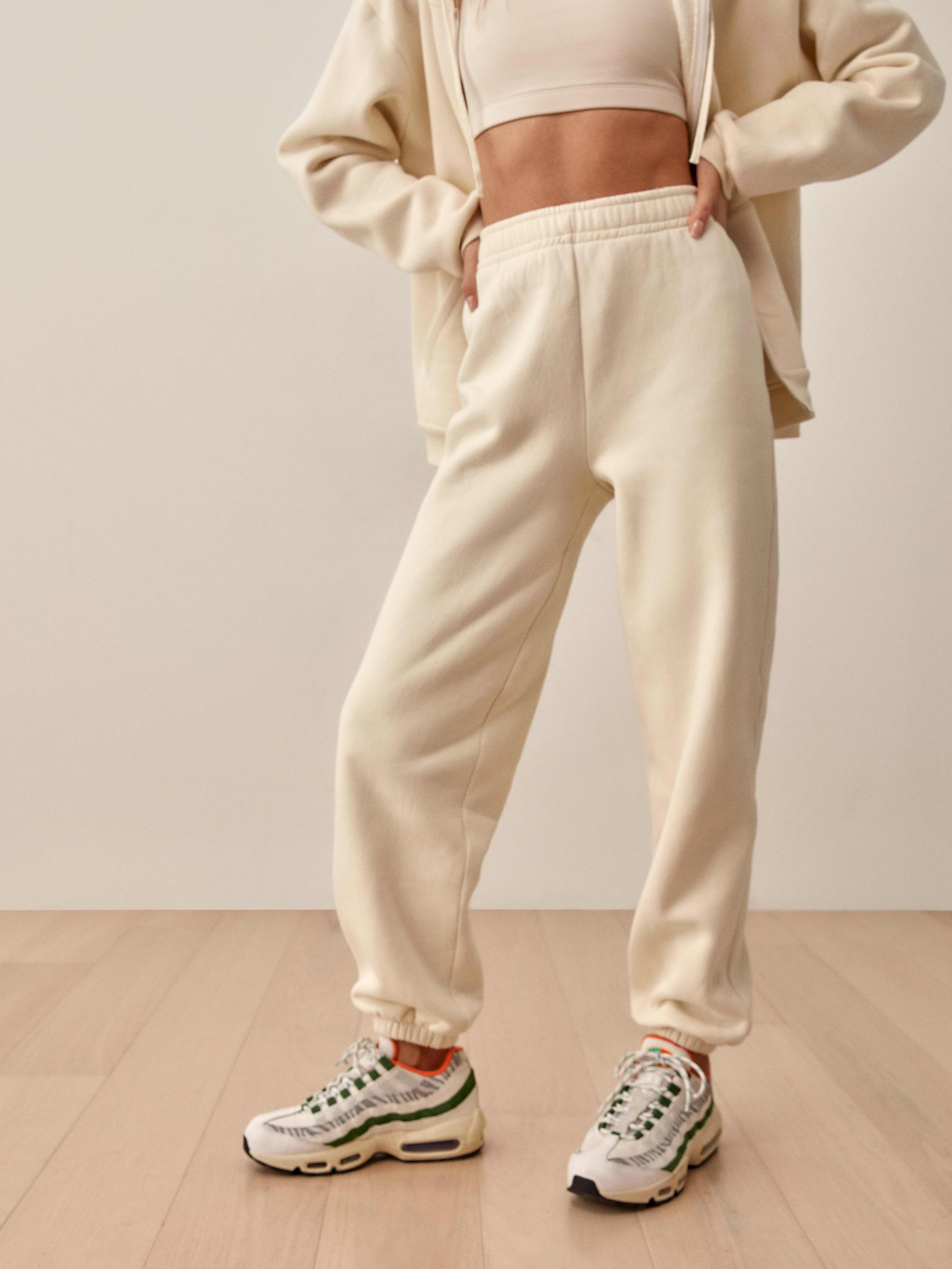 Almond Boyfriend Sweatpant